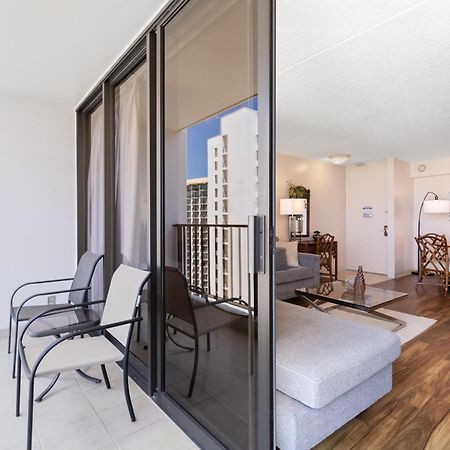 Beautifully Renovated 32Nd Floor Deluxe Ocean View Waikiki Condo Condo 檀香山 外观 照片