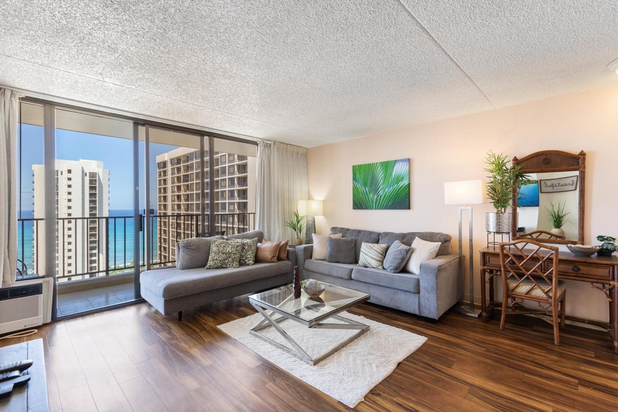 Beautifully Renovated 32Nd Floor Deluxe Ocean View Waikiki Condo Condo 檀香山 外观 照片