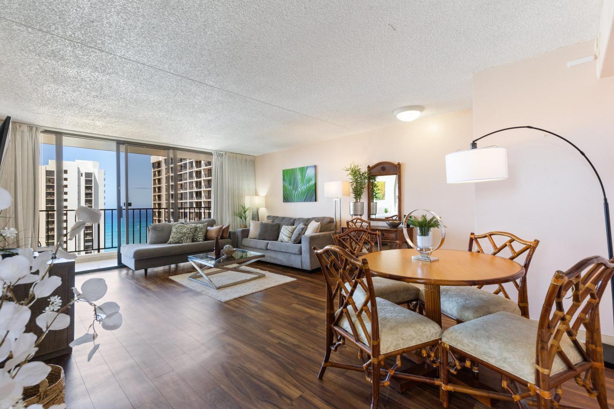 Beautifully Renovated 32Nd Floor Deluxe Ocean View Waikiki Condo Condo 檀香山 外观 照片